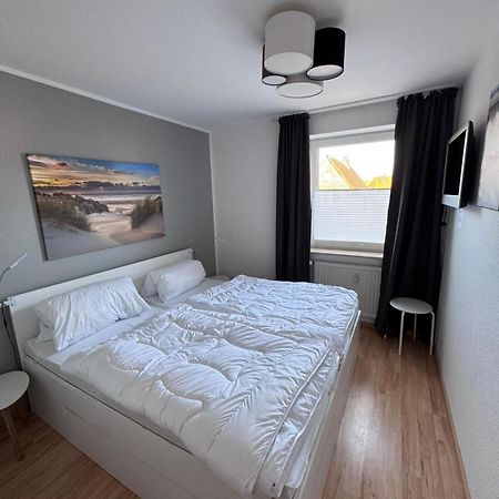 Ferienhaus Wattkieker Schillig Esterno foto